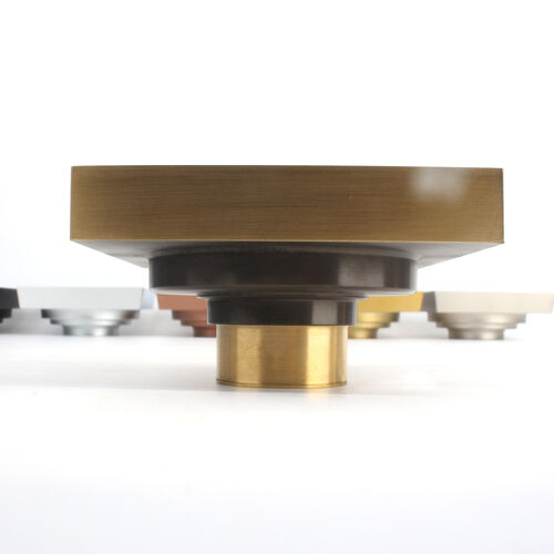 Kiedy Mosiądz Spotyka Cały Biały Minimalizm — Ponadczasowy Złoty i Biały Hack